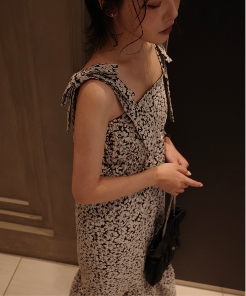 LE'RURE（リルアー）の「Jacquard ribbon tiered onepiece（ワンピース・レディース・ブラウン/ブラック・TALL/MEDIUM/SMALL）」の6枚目の写真
