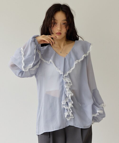 DISCOAT（ディスコート）の「【Noka】バーティカルフリルブラウス《WEB限定》（シャツ/ブラウス・レディース・ブラック/オフホワイト/サックスブルー・FREE）」の6枚目の写真