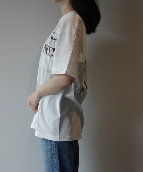 TOGA(トーガ)の「TOGA×NTS Back print T-shirt TOGA×NTS(Tシャツ/カットソー・レディース・ブラック/ホワイト・MEDIUM/SMALL)」の4枚目の写真