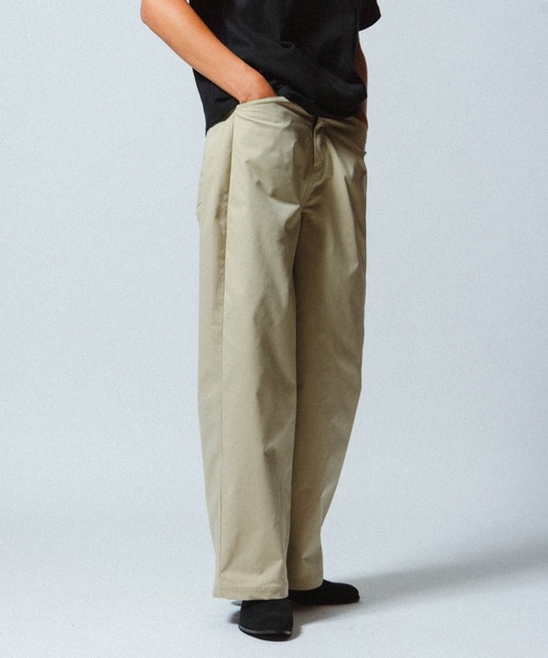 THE BOLDMAN(ザ ボールドマン)の「Buggy Chino Slacks / バギーチノスラックス(チノパンツ・メンズ・ベージュ/ブラック・MEDIUM/LARGE)」の5枚目の写真