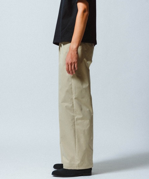 THE BOLDMAN(ザ ボールドマン)の「Buggy Chino Slacks / バギーチノスラックス(チノパンツ・メンズ・ベージュ/ブラック・MEDIUM/LARGE)」の8枚目の写真