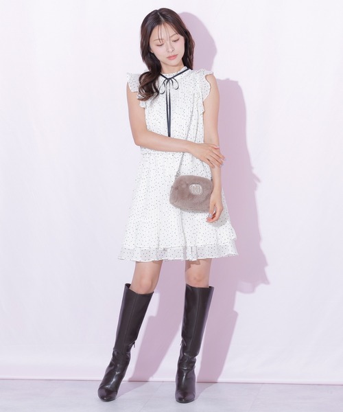JILL by JILL STUART（ジルバイジルスチュアート）の「Wink J フェイクファーポシェット（ショルダーバッグ・レディース・ホワイト/イエロー/モカ/ピンク/ベージュ系その他・FREE）」の16枚目の写真