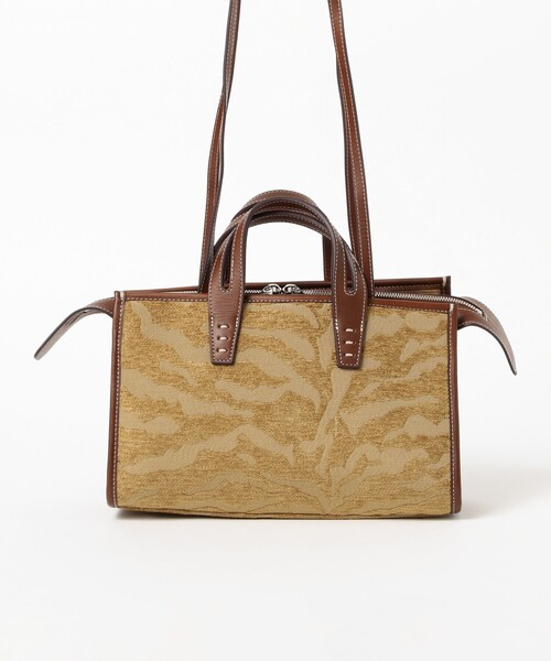 Demi-Luxe BEAMS(デミルクス ビームス)の「A VACATION / ZEBRA SABRINA トートバッグ(トートバッグ・レディース・ライトブラウン・ONE SIZE)」の6枚目の写真