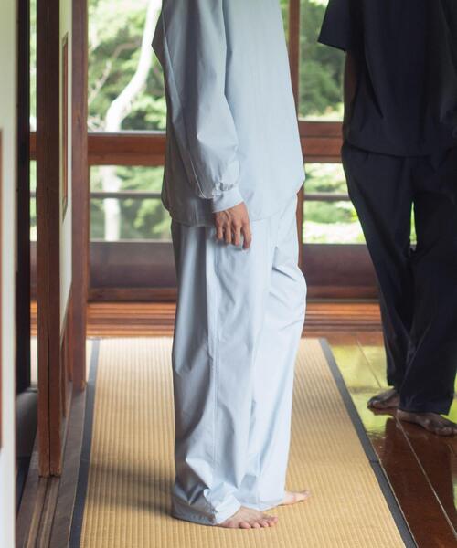 TOHA(トハ)の「リカバリーウェア布帛 長袖/ロングパンツ(ルームウェア/パジャマ・メンズ・チャコールグレー/ネイビー/ブルー・SMALL/X-LARGE/LARGE/MEDIUM)」の22枚目の写真