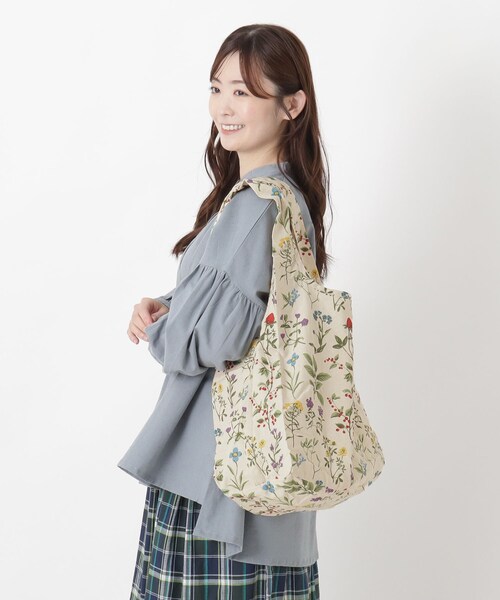 one'sterrace(ワンズテラス)の「FH マルシェバッグ ボタニカルトーン(エコバッグ/サブバッグ・レディース・ホワイト系9・99)」の9枚目の写真