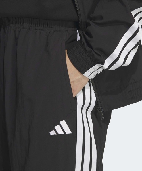 adidas(アディダス)の「スタジアム ライト ツイル ルーズフィット ストレートレッグ パンツ / アディダス adidas(スウェットパンツ・メンズ・ブラック×ホワイト・3XL/XX-LARGE/X-LARGE/SMALL/MEDIUM/LARGE/X-SMALL)」の3枚目の写真