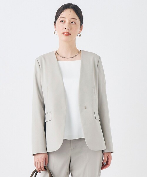 NOLLEY’S(ノーリーズ)の「《セットアップ対応》ハイスペックTRノーカラージャケット(ノーカラージャケット・レディース・ネイビー/グレイッシュベージュ・38/36)」の22枚目の写真