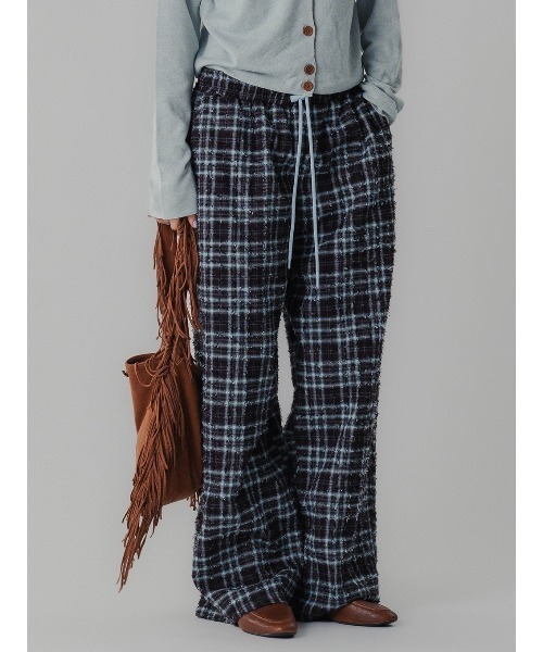 ELCHELE(エルチェレ)の「DAMAGE CHECK PANTS(その他パンツ・レディース・ブラック/ブラウン系その他2・36/38)」の17枚目の写真