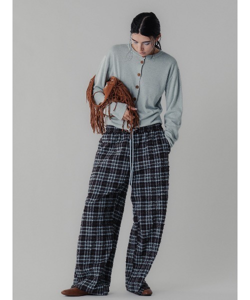 ELCHELE(エルチェレ)の「DAMAGE CHECK PANTS(その他パンツ・レディース・ブラック/ブラウン系その他2・36/38)」の20枚目の写真