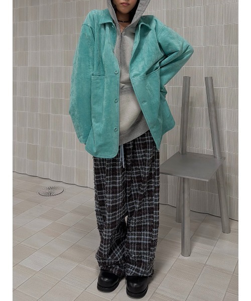 ELCHELE(エルチェレ)の「DAMAGE CHECK PANTS(その他パンツ・レディース・ブラック/ブラウン系その他2・36/38)」の5枚目の写真