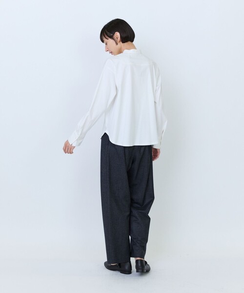 LOISIR(ロワズィール)の「布帛コンビネーションカットソーブラウス(Tシャツ/カットソー・レディース・グレイッシュベージュ/オフホワイト/ネイビー・FREE)」の6枚目の写真