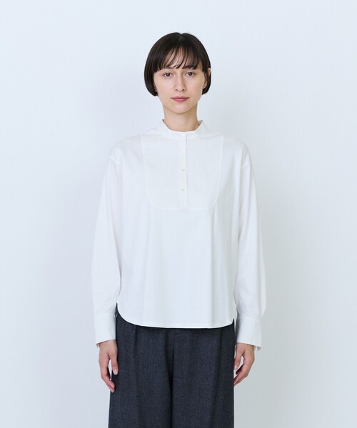 LOISIR(ロワズィール)の「布帛コンビネーションカットソーブラウス(Tシャツ/カットソー・レディース・グレイッシュベージュ/オフホワイト/ネイビー・FREE)」の11枚目の写真