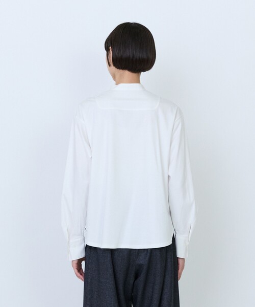 LOISIR(ロワズィール)の「布帛コンビネーションカットソーブラウス(Tシャツ/カットソー・レディース・グレイッシュベージュ/オフホワイト/ネイビー・FREE)」の13枚目の写真