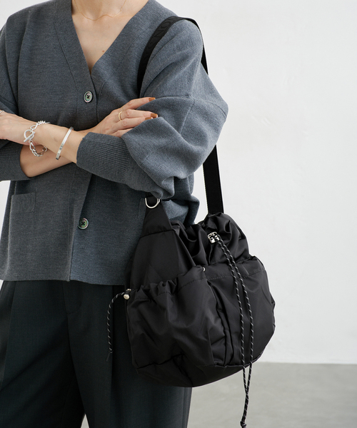 IENA(イエナ)の「《WEB限定》NOMADIS/ノマディス SQUASH バッグ 82-N239-0(ショルダーバッグ・レディース・キャメル/ブラック・FREE)」の18枚目の写真