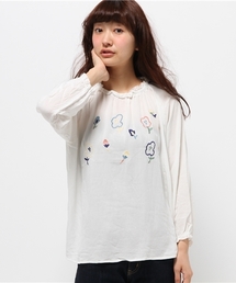 ギャザースモック花刺繍ブラウス