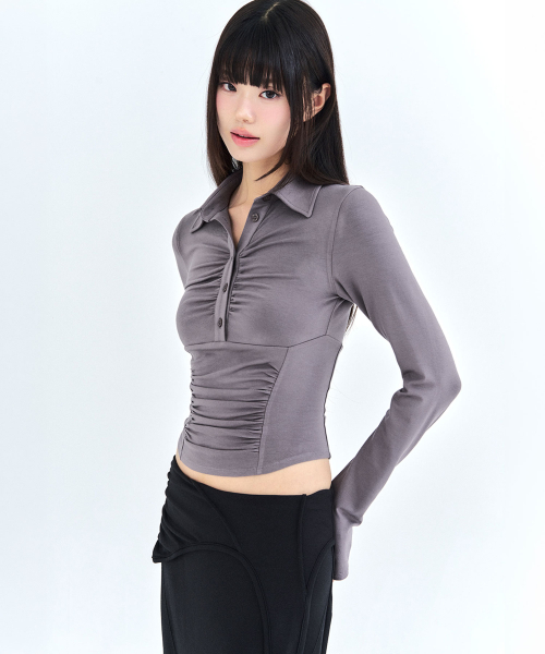 LIE MEQUE（リメーク）の「カーブラインカラー シャーリングロングスリーブ チャコール（Tシャツ/カットソー・レディース・その他・SMALL/MEDIUM）」の2枚目の写真