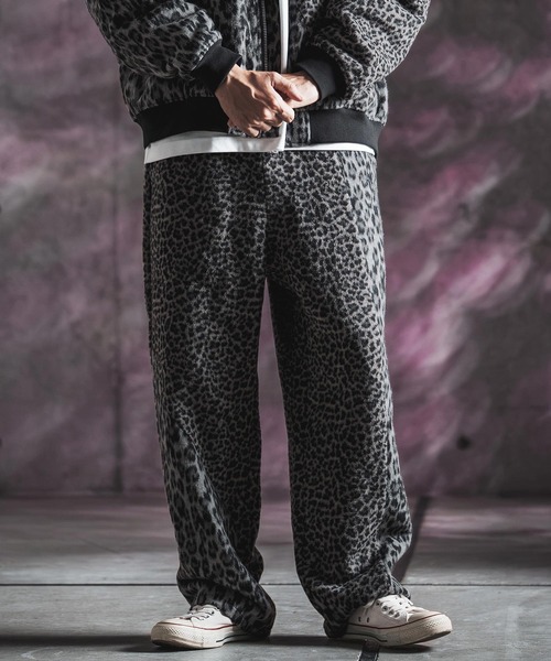 GLIMCLAP(グリムクラップ)の「mp15498-Dual-Leopard Shaggy Wide-Straight Pants トラックパンツ(212-047-gla-cg)(その他パンツ・メンズ・ベージュ/グレー・L/M/S)」の10枚目の写真