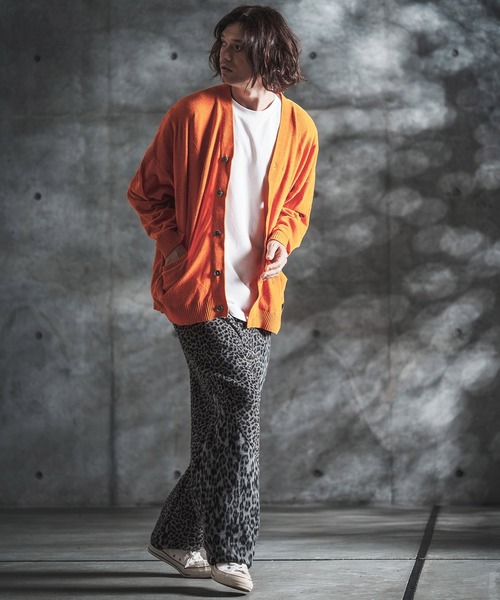 GLIMCLAP(グリムクラップ)の「mp15498-Dual-Leopard Shaggy Wide-Straight Pants トラックパンツ(212-047-gla-cg)(その他パンツ・メンズ・ベージュ/グレー・L/M/S)」の12枚目の写真