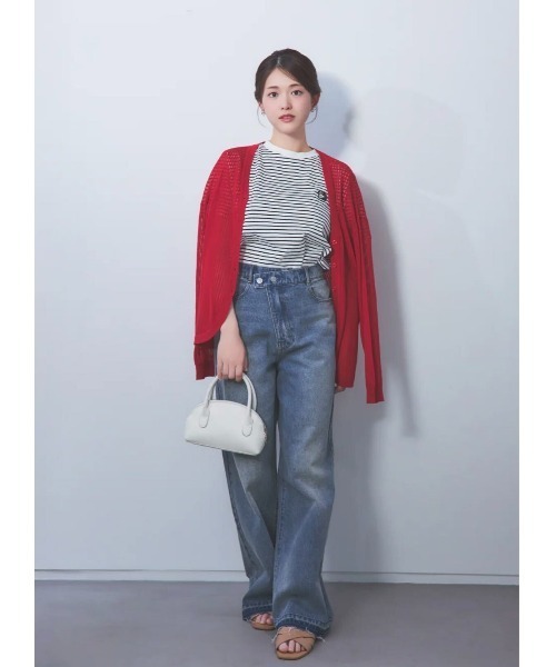 LANTINAM(ランティナム)の「アシンメトリーウエストストレートデニム/カットオフデザイン × ゆったりシルエット(デニムパンツ・レディース・ライトブルー/ブルー・XS/M/S)」の1枚目の写真