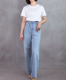 アシンメトリーウエストストレートデニム／カットオフデザイン × ゆったりシルエット