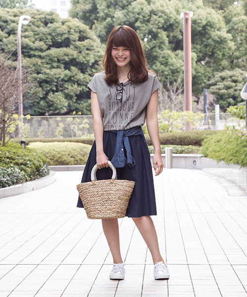 NATURAL BEAUTY BASIC（ナチュラルビューティーベーシック）の「フレンチロゴTシャツ（Tシャツ/カットソー・レディース・ホワイト系その他/ネイビー/カーキ・MEDIUM）」の12枚目の写真