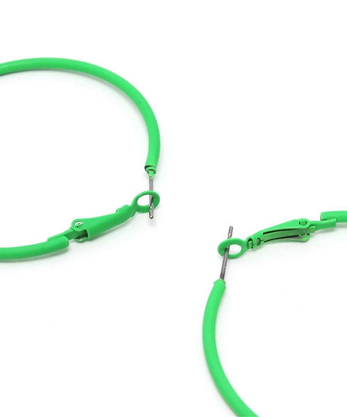 lala Born（ララボーン）の「【lalaBorn/ララボーン】5cm フープピアス（ピアス（両耳用）・レディース・ラベンダー/イエロー/オレンジ/ゴールド/ブルー/シルバー/ブラック/ホワイト/グリーン/ピンク/レッド・FREE）」の12枚目の写真