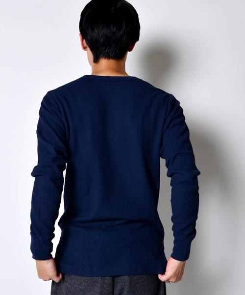 SHIPS（シップス）の「Hanes×SHIPS AUTHENTIC PRODUCTS: ワッフル ロングスリーブ Tシャツ■（Tシャツ/カットソー・メンズ・ホワイト/ネイビー/グレー・SMALL/MEDIUM/LARGE）」の6枚目の写真