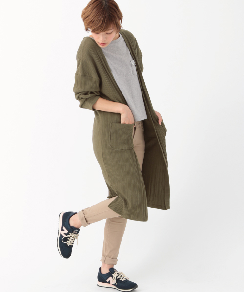 earth music&ecology（アースミュージックアンドエコロジー）の「【2016Autumn】《スキスキスキニー》カラースキニーパンツ（その他パンツ・レディース・ブラウン/カーキ/モカ/ブラック/ベージュ/ダークグリーン・S/XXS/XS/M/L）」の21枚目の写真