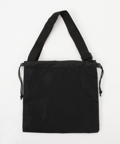 WEGO（ウィゴー）の「WEGO/シアーロゴサコッシュ（ショルダーバッグ・レディース・ブルー/ピンク/ホワイト/イエロー/ブラック・FREE）」の6枚目の写真