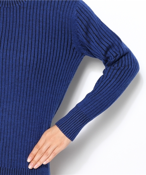 UNITED ARROWS(ユナイテッドアローズ)の「UAW W リブ クルーネック ニット†◇(ニット/セーター・レディース・ライトグレー/オリーブ/ロイヤルブルー/ブラック・フリー)」の9枚目の写真