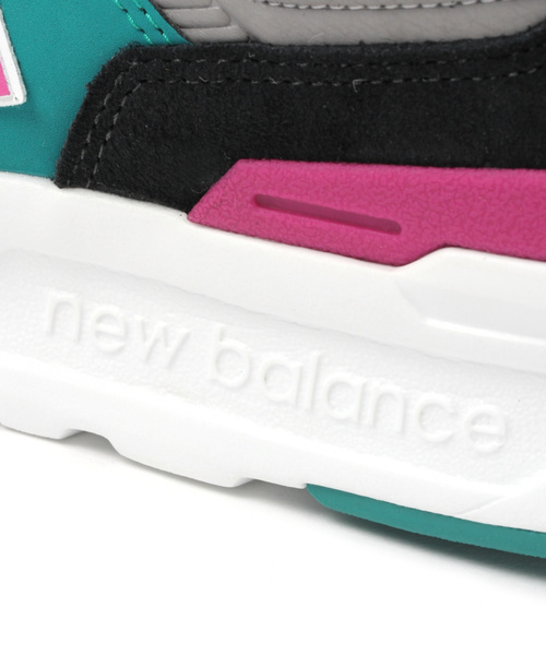 GLOBAL WORK(グローバルワーク)の「【new balance】CM997H/Men/828459(スニーカー・メンズ・ホワイト/チャコールグレー・26.5cm/27.5cm)」の4枚目の写真