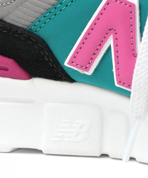 GLOBAL WORK(グローバルワーク)の「【new balance】CM997H/Men/828459(スニーカー・メンズ・ホワイト/チャコールグレー・26.5cm/27.5cm)」の13枚目の写真