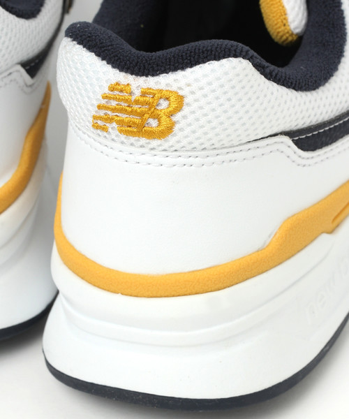 GLOBAL WORK(グローバルワーク)の「【new balance】CM997H/Men/828459(スニーカー・メンズ・ホワイト/チャコールグレー・26.5cm/27.5cm)」の10枚目の写真