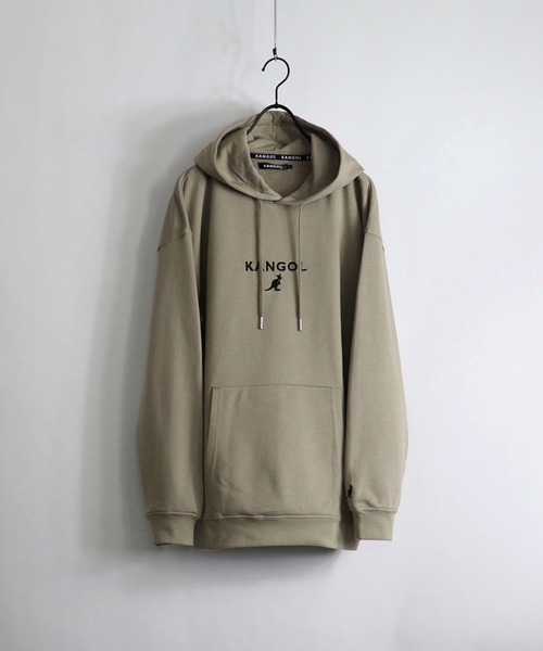 KANGOL�i�J���S�[���j�́uKANGOL / �J���S�[�� ���S�v���I�[�o�[�p�[�J�[�i�p�[�J�[�j�v�b�x�[�W��