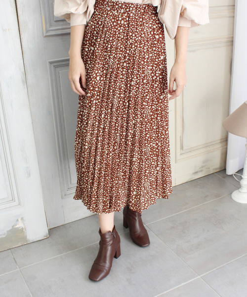 MODE ROBE（モードローブ）の「ボタンショートブーツ（ブーツ・レディース・ブラック/ブラウン・22.5/23/23.5/24/24.5/25）」の7枚目の写真