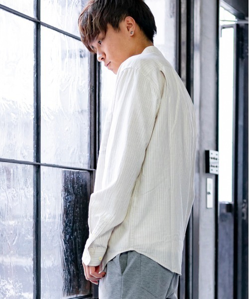 Beno（ビーノ）の「麻 コットン / ストライプ バンドカラー シャツ（シャツ/ブラウス・メンズ・ネイビー/オフホワイト/ライトベージュ・L/M）」の14枚目の写真