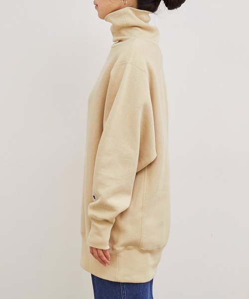 Champion(チャンピオン)の「REVERSE WEAVE HIGH NECK(スウェット・レディース・ブラック/オフホワイト/ダークブラウン/ベージュ・FREE)」の9枚目の写真