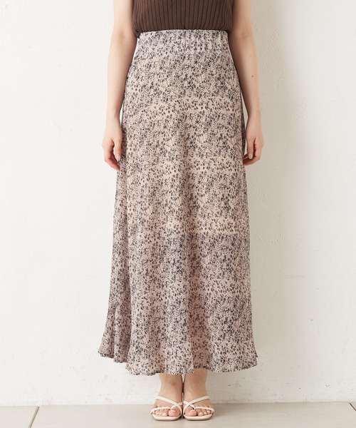 Chico(チコ)の「小花柄プリーツフレアスカート/シアーフレアスカート(スカート・レディース・ライトベージュ/ブラック/ブラウン・FREE)」の13枚目の写真
