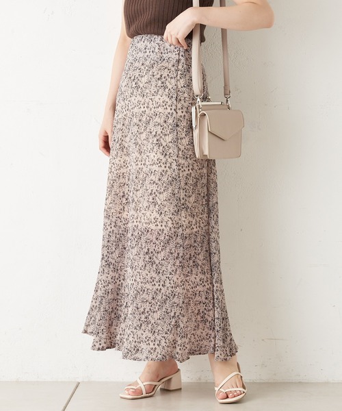 Chico(チコ)の「小花柄プリーツフレアスカート/シアーフレアスカート(スカート・レディース・ライトベージュ/ブラック/ブラウン・FREE)」の14枚目の写真