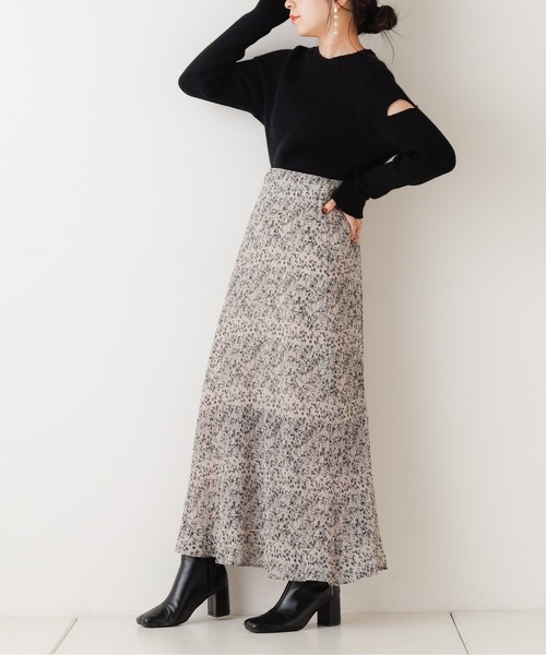 Chico(チコ)の「小花柄プリーツフレアスカート/シアーフレアスカート(スカート・レディース・ライトベージュ/ブラック/ブラウン・FREE)」の19枚目の写真