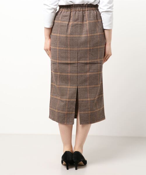 INNOCENT BLUE(イノセントブルー)の「【INNOCENT BLUE/イノセントブルー】フェイクウールチェックタイトスカート ミディアムレングス ウエストゴム仕様 セットアップ対応品番(スカート・レディース・ベージュ/オフホワイト/オレンジ・MEDIUM)」の5枚目の写真