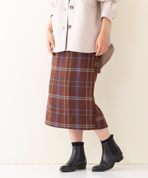 INNOCENT BLUE(イノセントブルー)の「【INNOCENT BLUE/イノセントブルー】フェイクウールチェックタイトスカート ミディアムレングス ウエストゴム仕様 セットアップ対応品番(スカート・レディース・ベージュ/オフホワイト/オレンジ・MEDIUM)」の19枚目の写真
