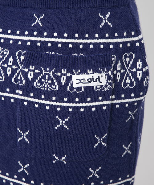 X-girl（エックスガール）の「BANDANA KNIT SKIRT（スカート・レディース・ブラック/レッド/ブルー・2/1）」の7枚目の写真