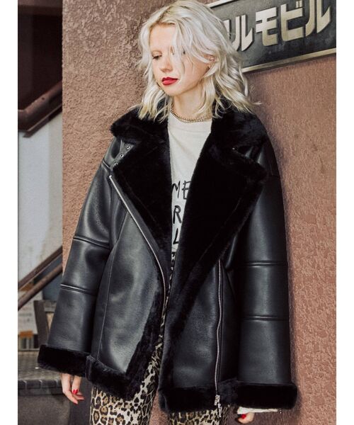 jouetie（ジュエティ）の「フェイクムートンライダース（ムートンコート・レディース・ブラック/アイボリー・MEDIUM）」の16枚目の写真