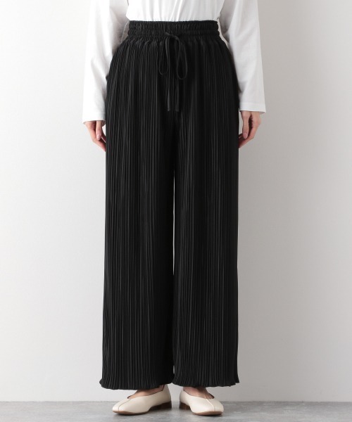 GLOBAL WORK（グローバルワーク）の「楽シャレプリーツパンツ/929206（その他パンツ・レディース・ブラック/ライトブラウン/グレイッシュベージュ/ブルー/ブラウン系その他/ブラック系その他・MEDIUM/LARGE）」の9枚目の写真