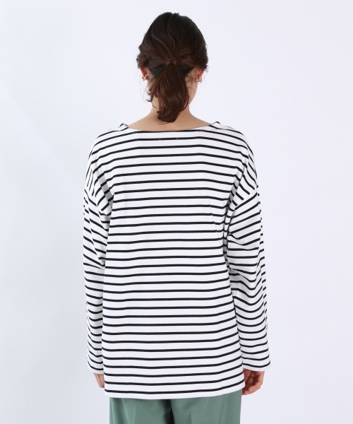 LOWRYS FARM（ローリーズファーム）の「ＵＳＡボーダーＬＳ　932277（Tシャツ/カットソー・レディース・ブラック/グリーン/ネイビー/イエロー/ピンク・FREE）」の11枚目の写真