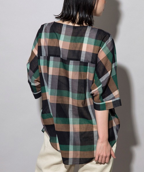 Munich（ミューニック）の「コットンリネンローンチェック　ヘンリーネックブラウス（シャツ/ブラウス・レディース・ブラック/ベージュ・FREE）」の20枚目の写真