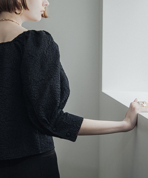 ACCL（エーシーシーエル）の「アートピケボリュームブラウス（シャツ/ブラウス・レディース・ホワイト/ブラック・FREE）」の20枚目の写真