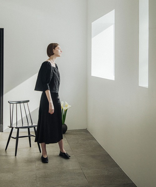 ACCL（エーシーシーエル）の「アートピケボリュームブラウス（シャツ/ブラウス・レディース・ホワイト/ブラック・FREE）」の18枚目の写真