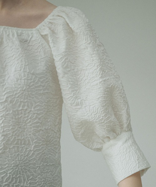 ACCL（エーシーシーエル）の「アートピケボリュームブラウス（シャツ/ブラウス・レディース・ホワイト/ブラック・FREE）」の7枚目の写真